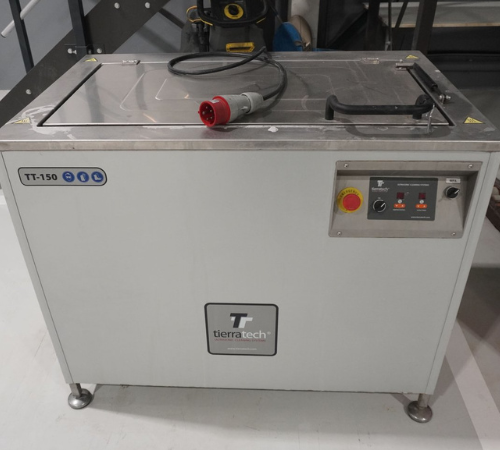 Máquina de limpeza por ultrassons TT-150 com cuba em aço inox e painel de controlo frontal
